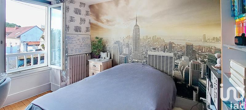 Maison - 202 m² - 8 pièces