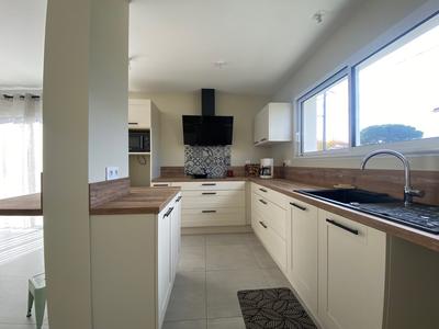 Maison contemporaine - 112 m² - 4 pièces