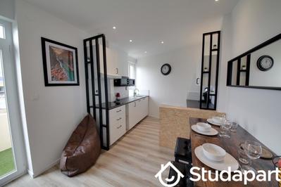 Chambre - 12 m² - 1 pièce