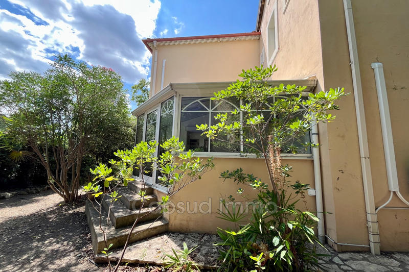 Demeure - 265 m² - 8 pièces