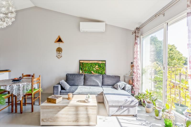 Maison - 207 m² - 8 pièces