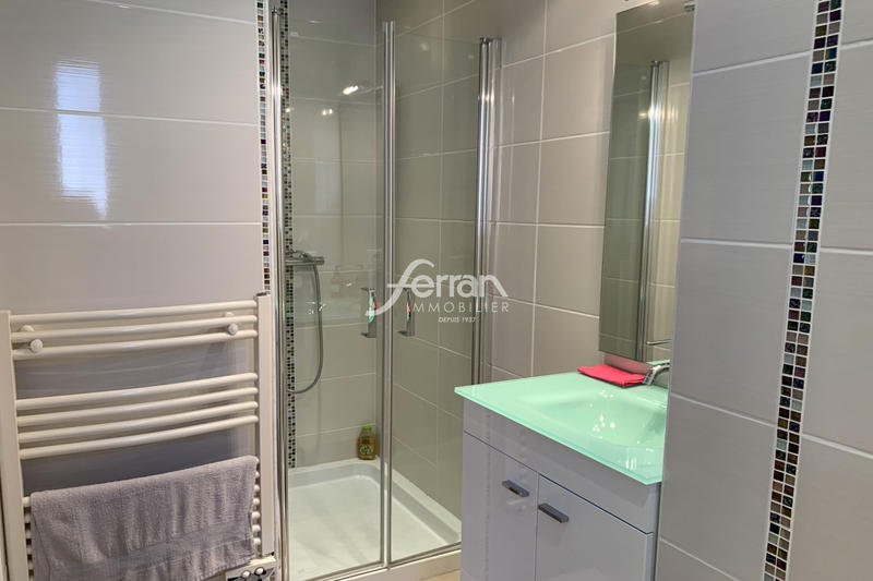 Appartement - 150 m² - 6 pièces