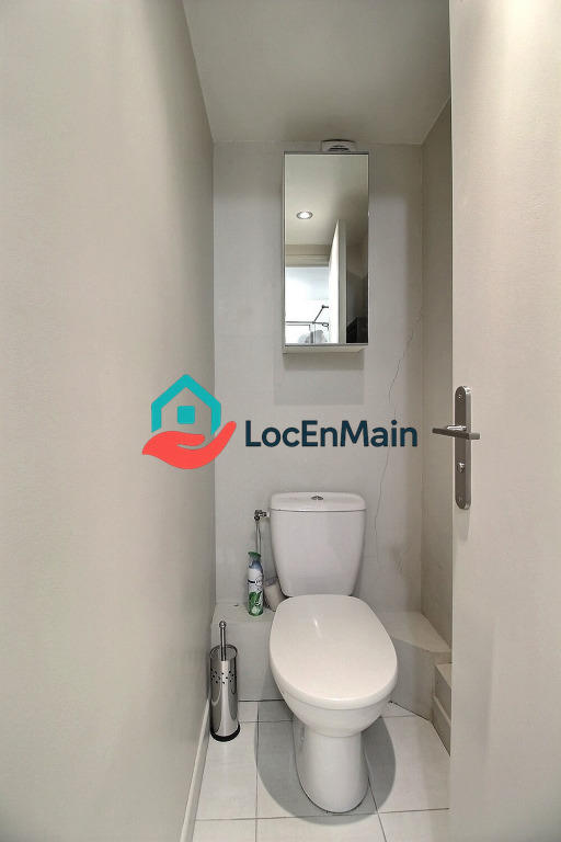 Studio - 40 m² - 1 pièce