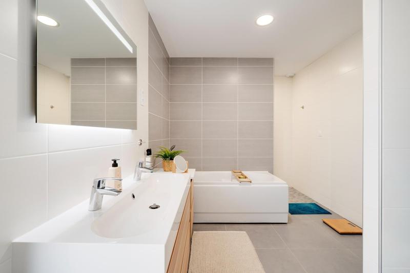 Maison - 141 m² - 6 pièces