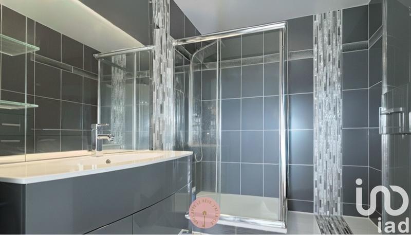 Appartement - 82 m² - 3 pièces