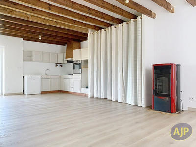 Maison - 153 m² - 7 pièces