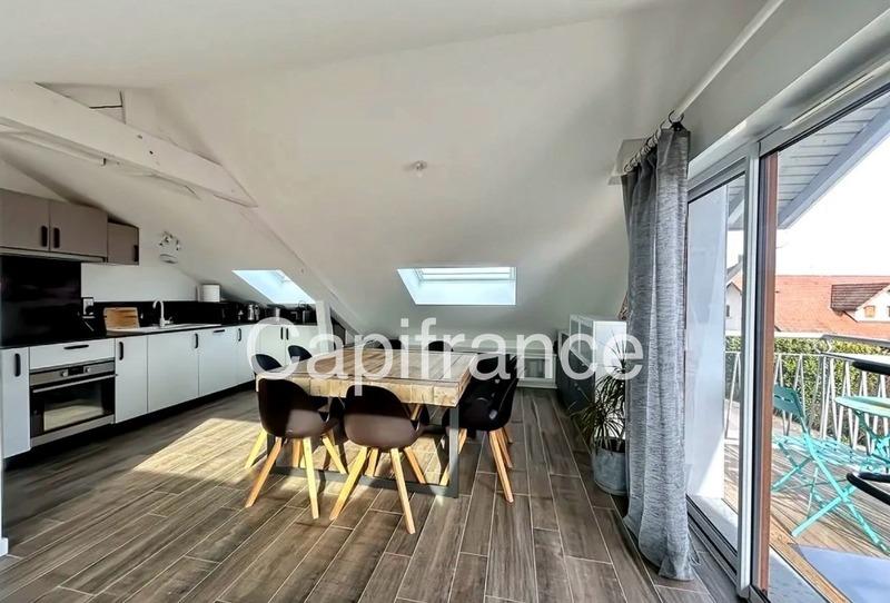 Appartement - 92 m² - 4 pièces