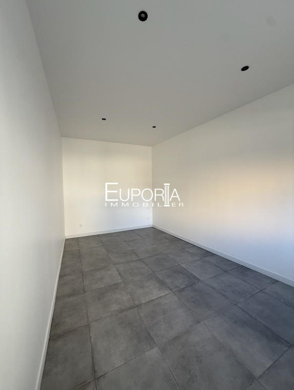 Maison - 130 m² - 4 pièces