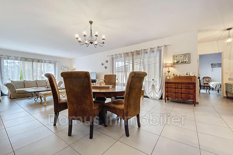 Villa - 93 m² - 4 pièces