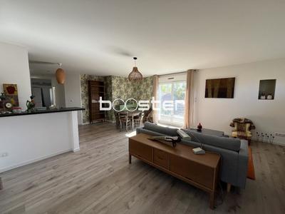 Appartement ancien - 76 m² - 3 pièces