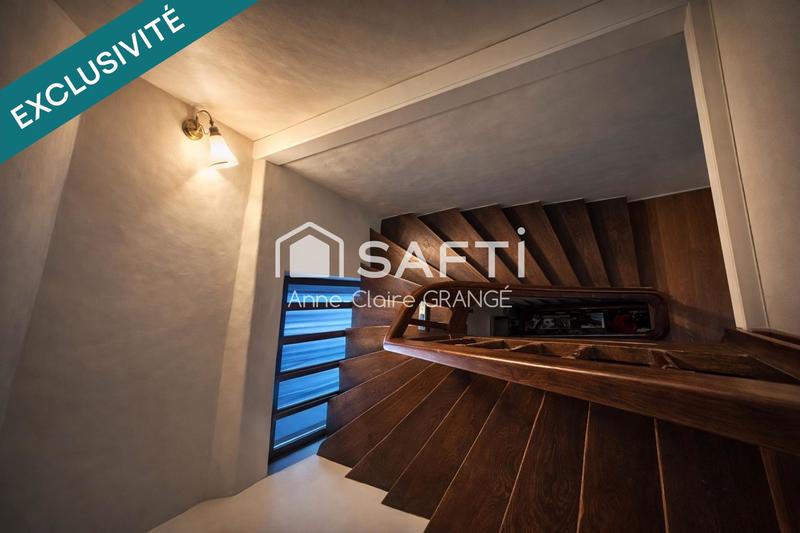 Maison - 142 m² - 7 pièces