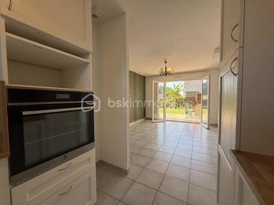 Maison - 61 m² - 3 pièces