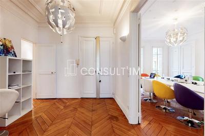 Bureau - 191 m² - 7 pièces