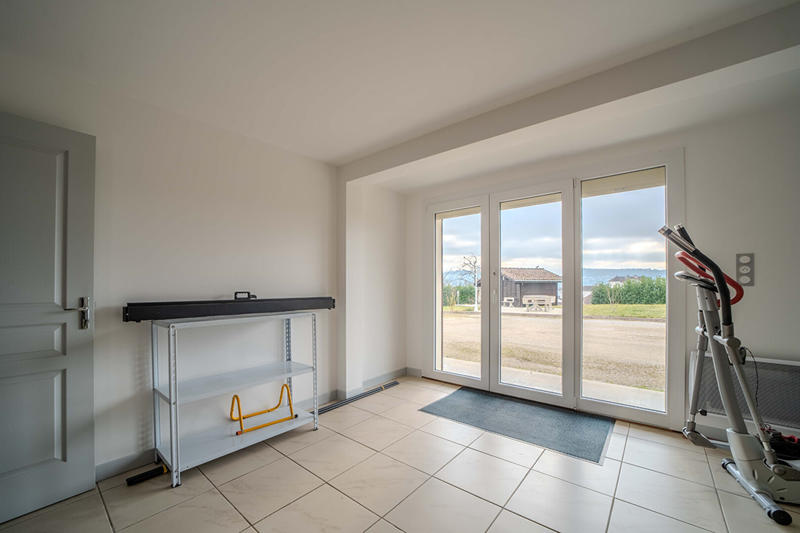 Maison - 215 m² - 7 pièces