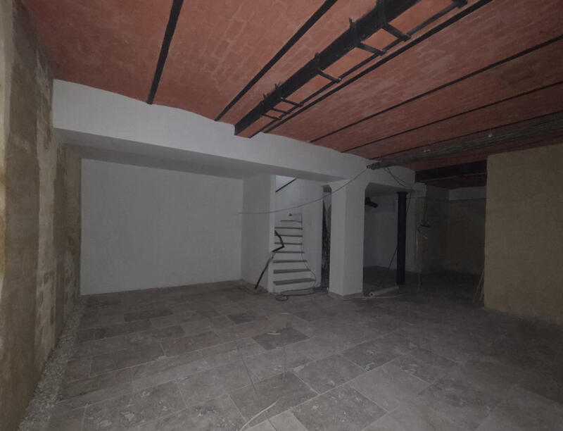 Local commercial - 131 m²