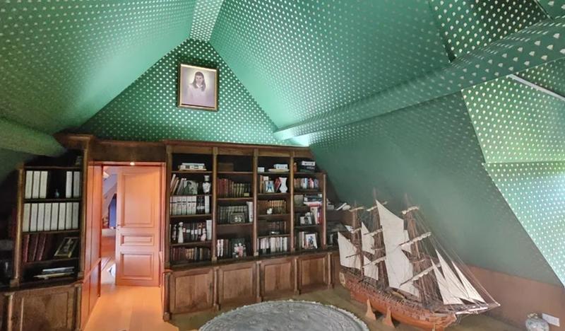 Manoir - 980 m² - 12 pièces