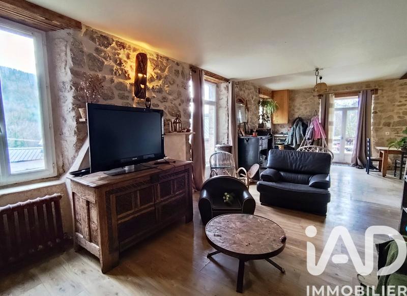 Maison - 133 m² - 6 pièces