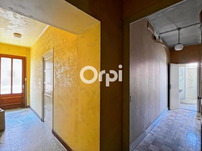 Appartement - 200 m² - 5 pièces