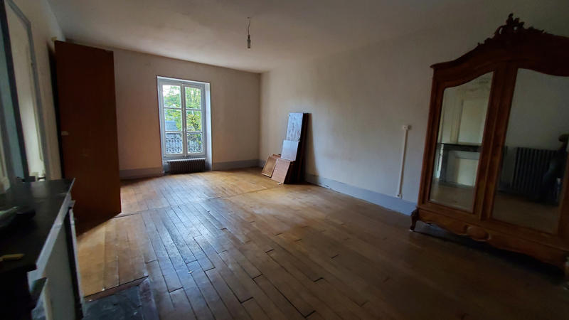 Maison de ville - 230 m² - 11 pièces