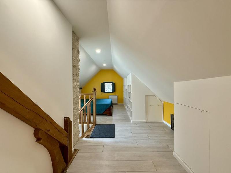 Propriété - 318 m² - 7 pièces