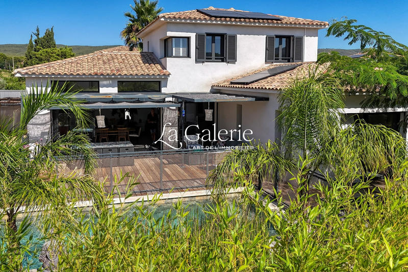 Villa - 143 m² - 5 pièces