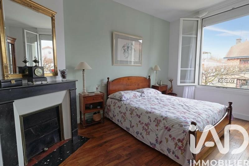 Maison - 189 m² - 7 pièces