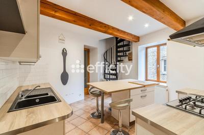 Maison - 129 m² - 8 pièces