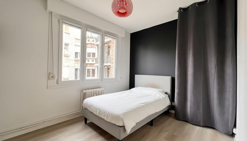 Appartement - 105 m² - 4 pièces