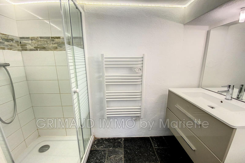 Maison - 77 m² - 4 pièces