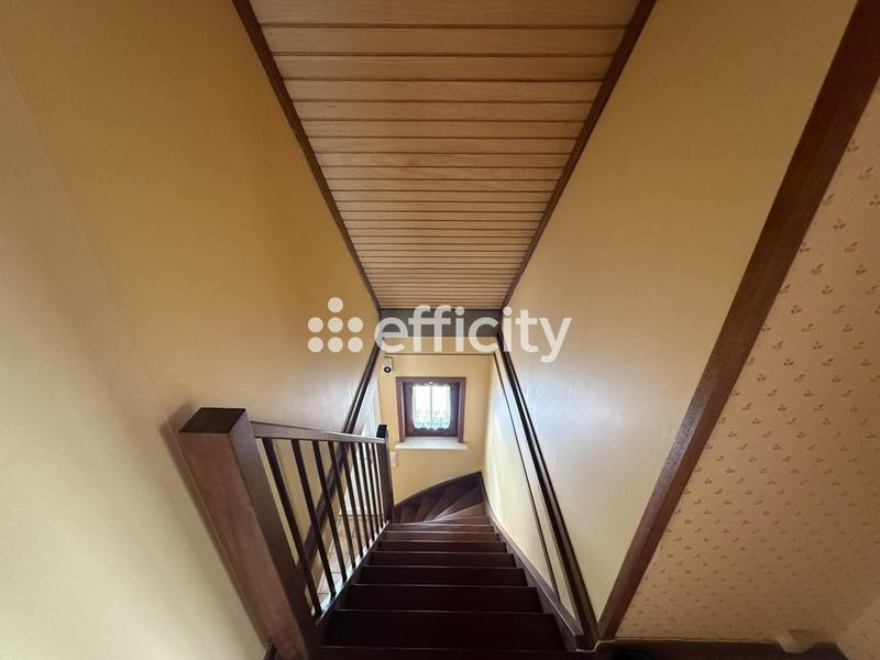 Maison - 112 m² - 6 pièces