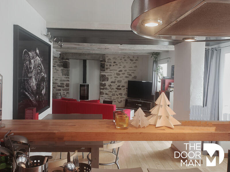 Maison - 85 m² - 3 pièces