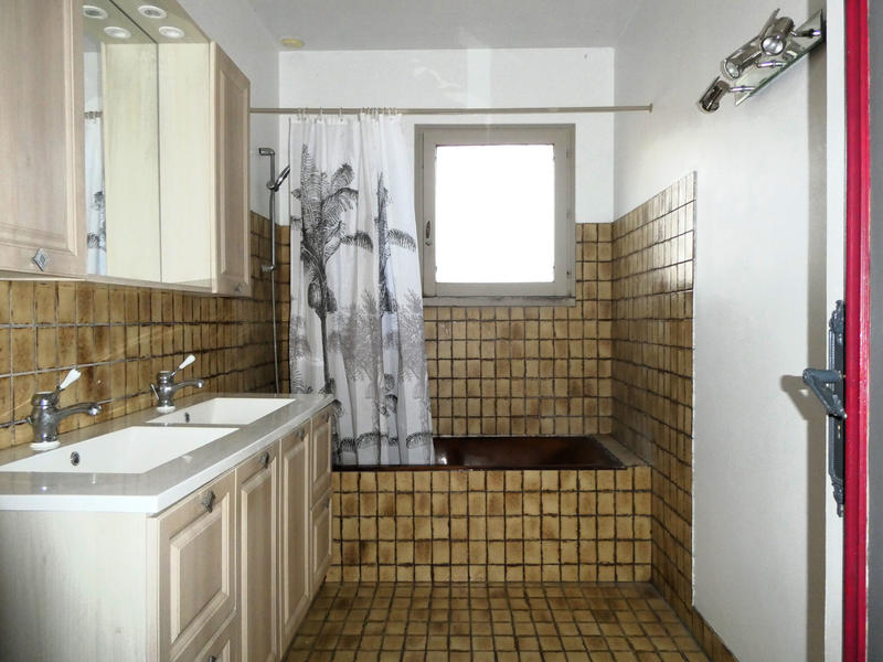 Maison - 138 m² - 5 pièces