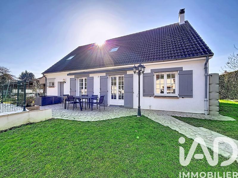 Maison - 117 m² - 6 pièces