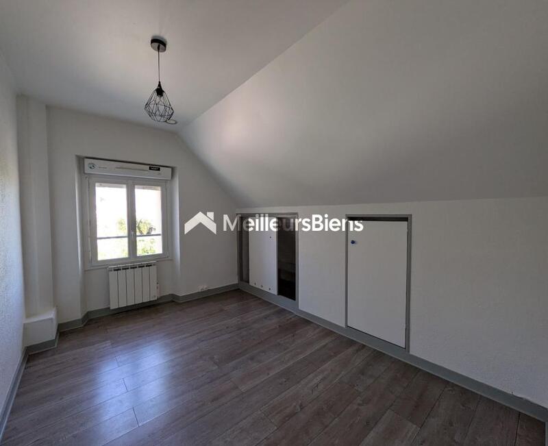 Maison - 142 m² - 7 pièces