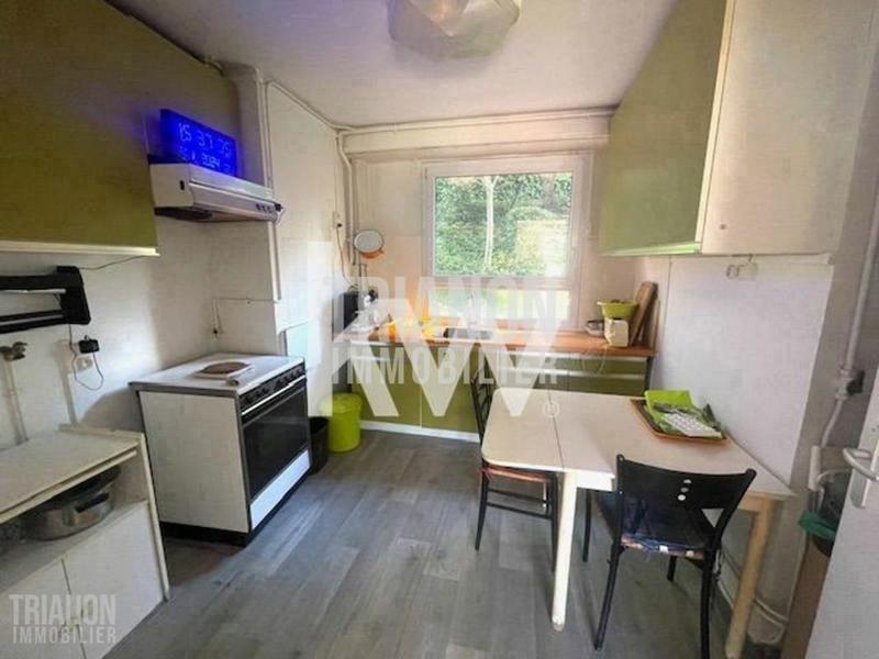 Appartement - 85 m² - 5 pièces