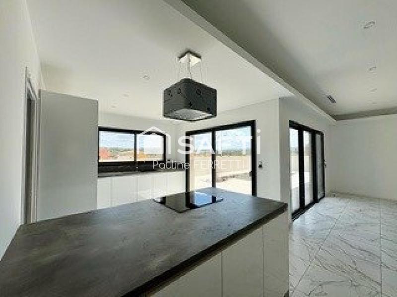 Maison - 128 m² - 4 pièces