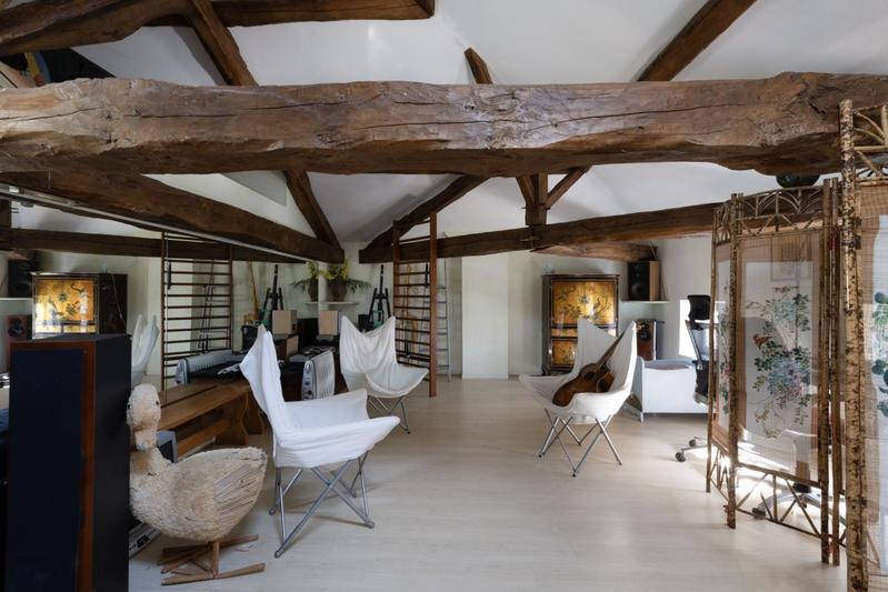 Maison - 450 m² - 12 pièces