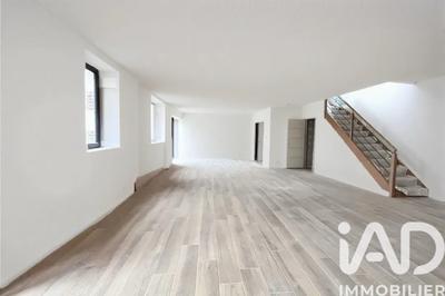 Maison - 145 m² - 6 pièces