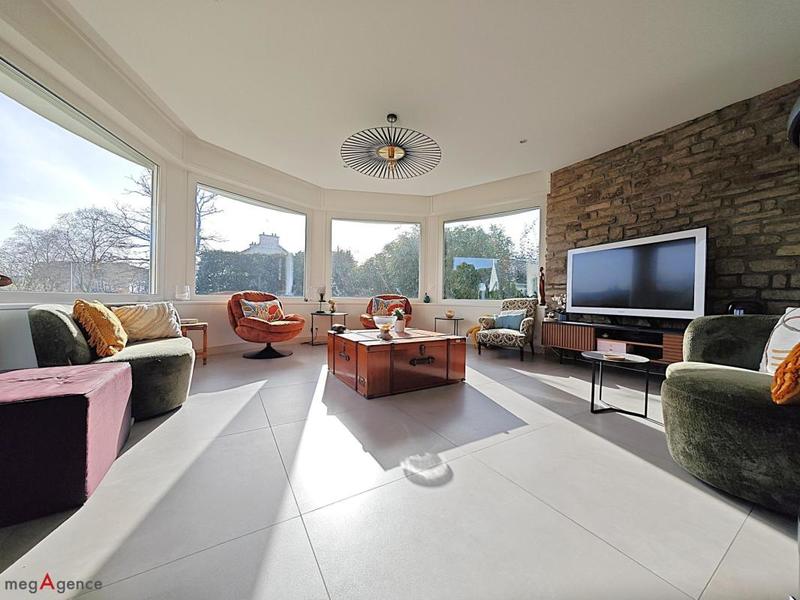 Maison - 170 m² - 7 pièces