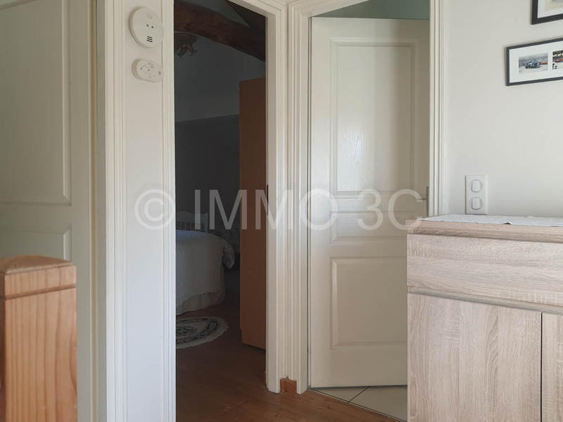 Maison en pierre - 100 m² - 5 pièces