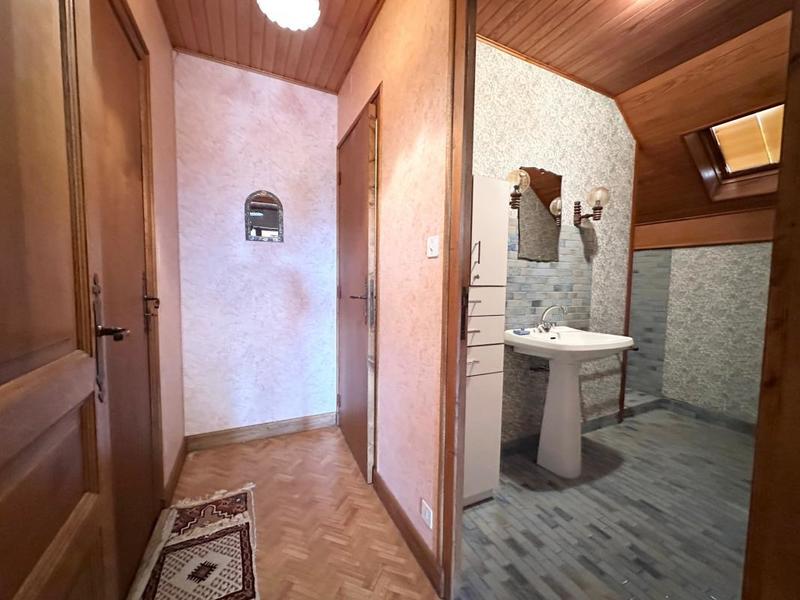 Maison - 157 m² - 7 pièces