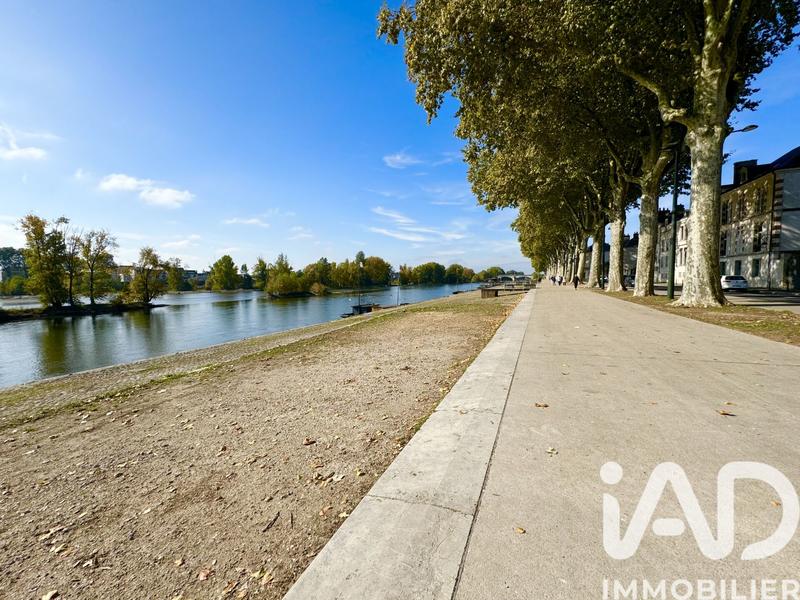 Maison - 180 m² - 7 pièces