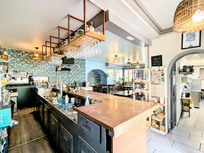 Fonds de commerce - Magasins - 200 m²