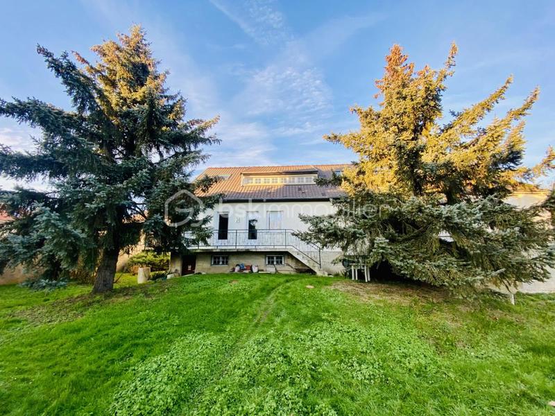 Maison - 152 m² - 6 pièces