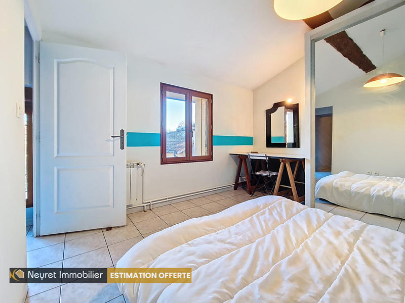 Maison - 162 m² - 7 pièces