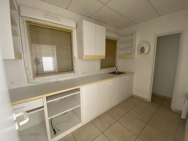 Local commercial - 150 m²