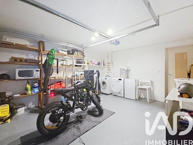 Maison - 200 m² - 7 pièces