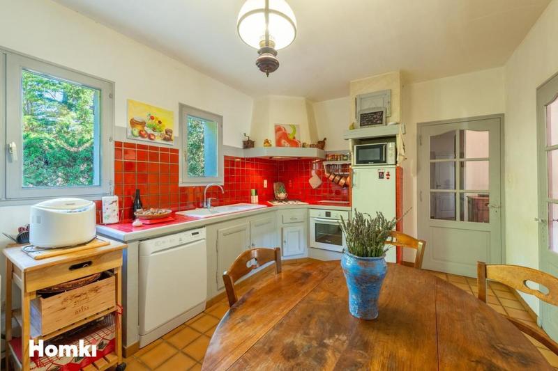 Maison - 176 m² - 7 pièces