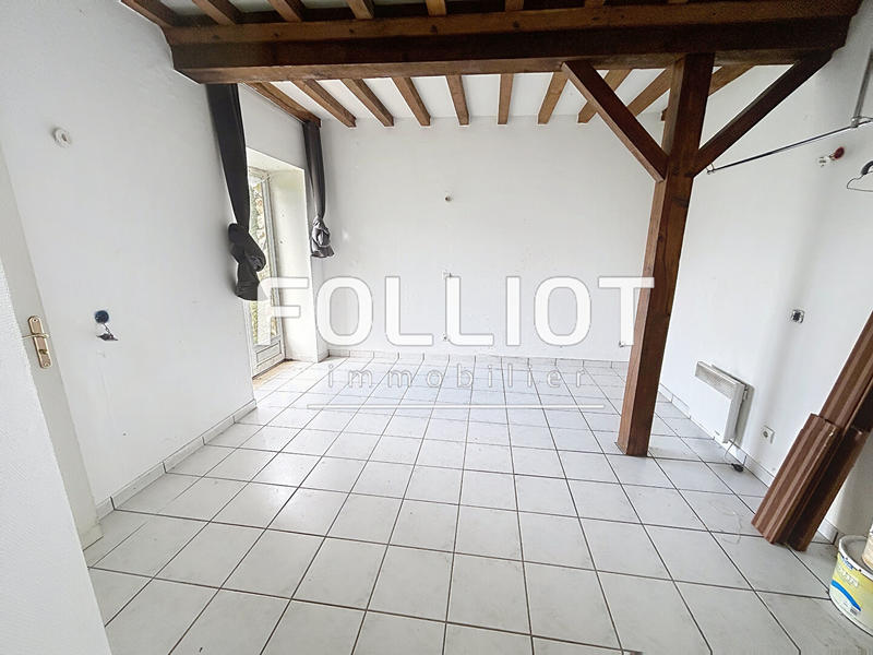 Maison - 277 m² - 8 pièces