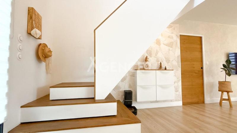 Maison - 136 m² - 5 pièces